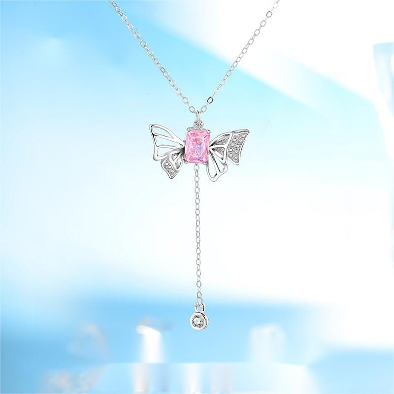 Dainty Butterfly Wings Necklace