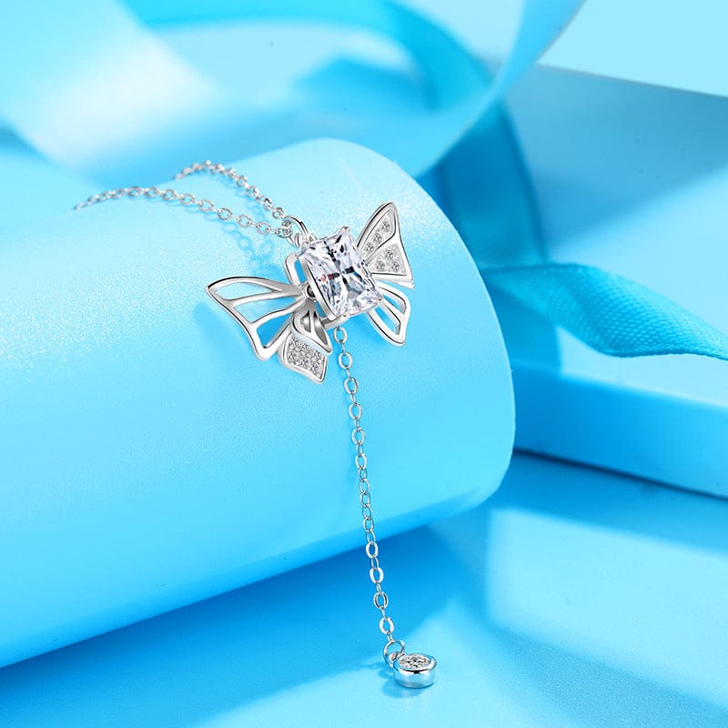 Dainty Butterfly Wings Necklace