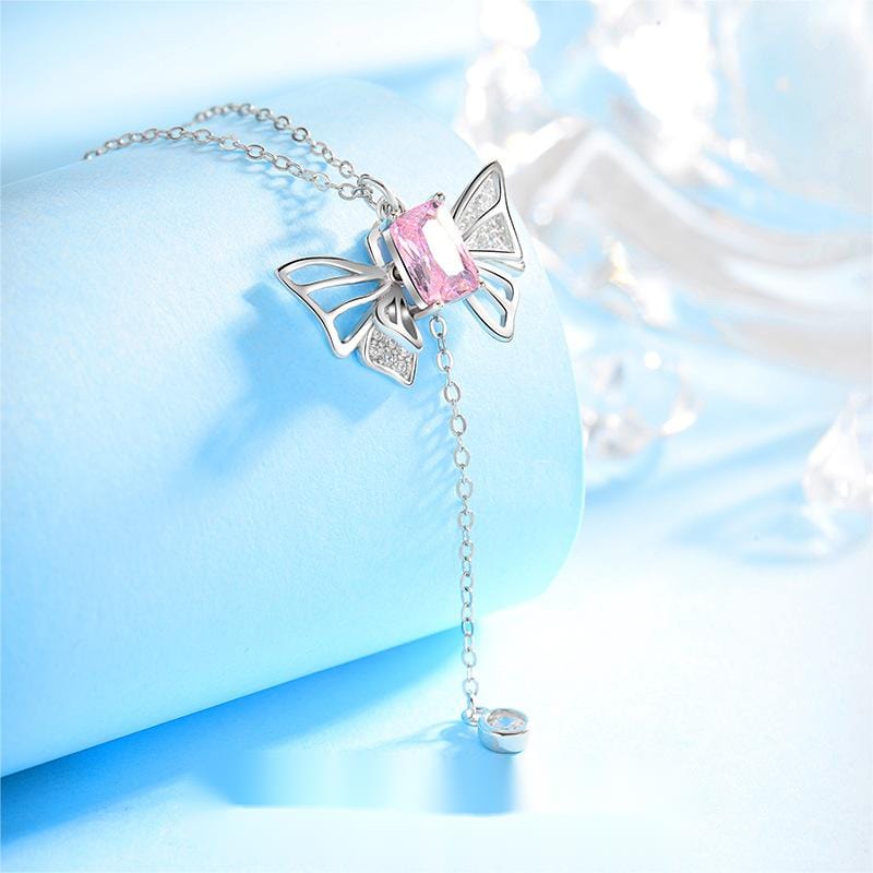 Dainty Butterfly Wings Necklace