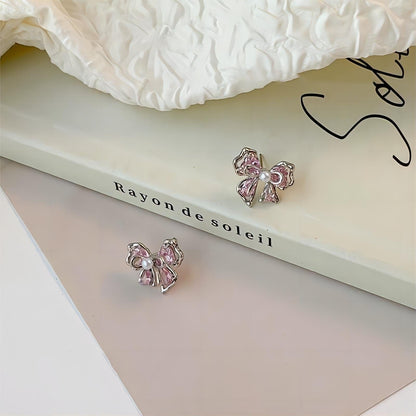 Dainty Bowknot Pearl Earrings