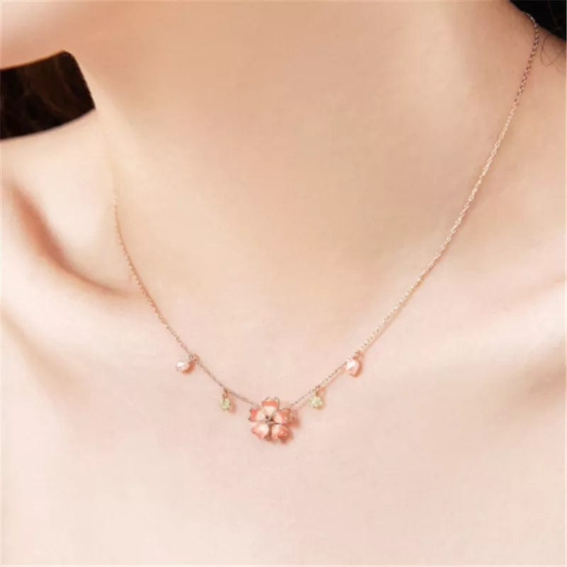 Dainty Flower Charm Necklace