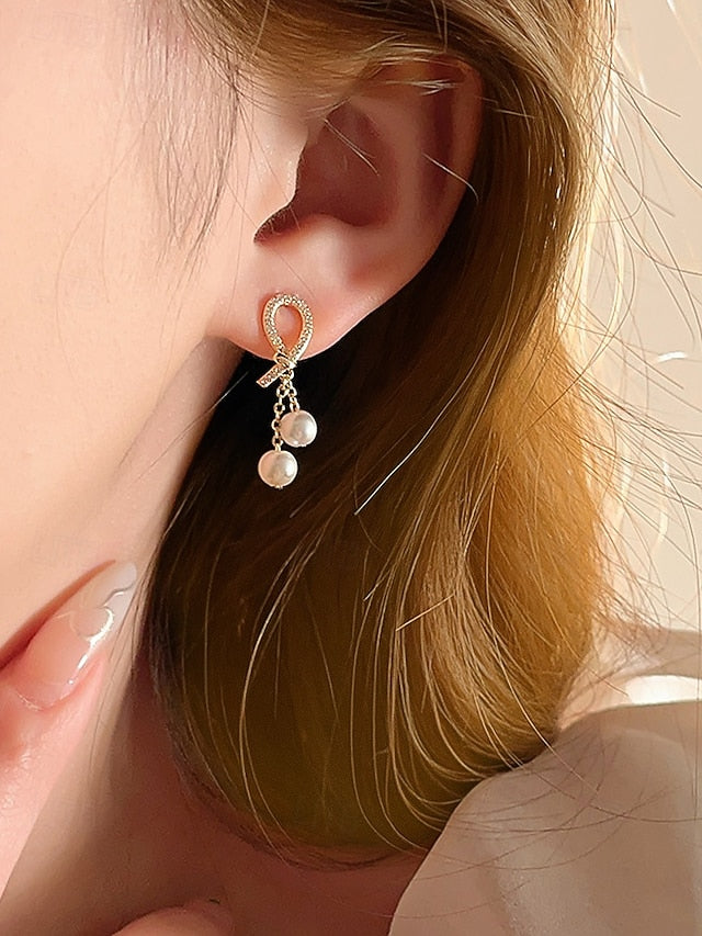 imitation rhinestone Women's teardrop pearl with earrings