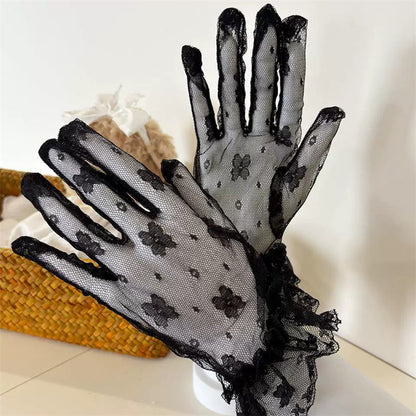 Embroidered Butterfly Lace Mesh Sweet Lolita Gloves - Dual Tones