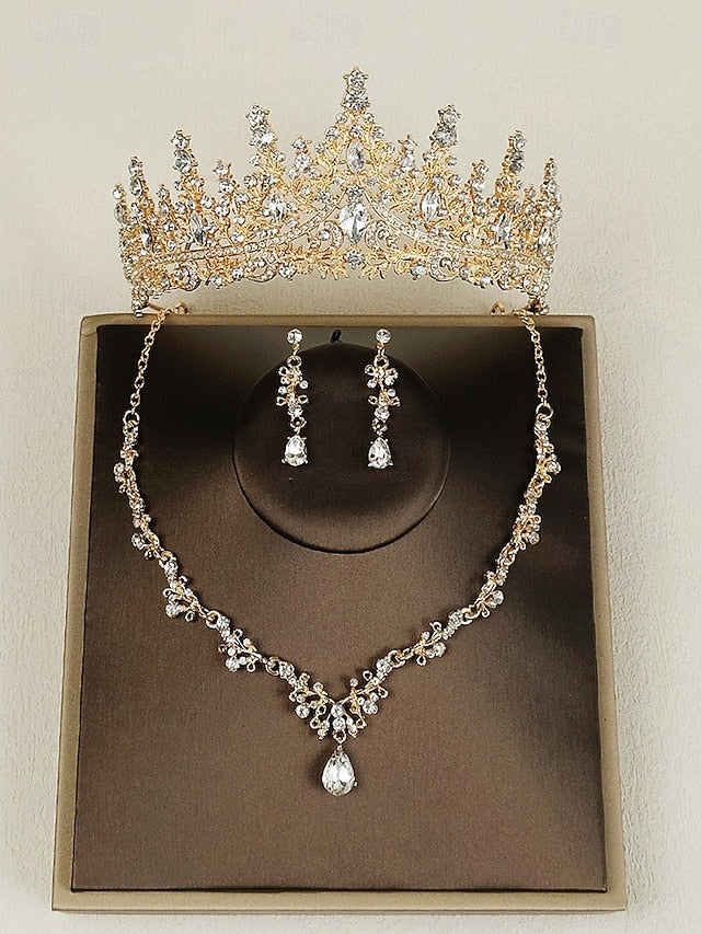 Set and Necklace Crown Tiara Diamond Sparkling Gold-Plated –
