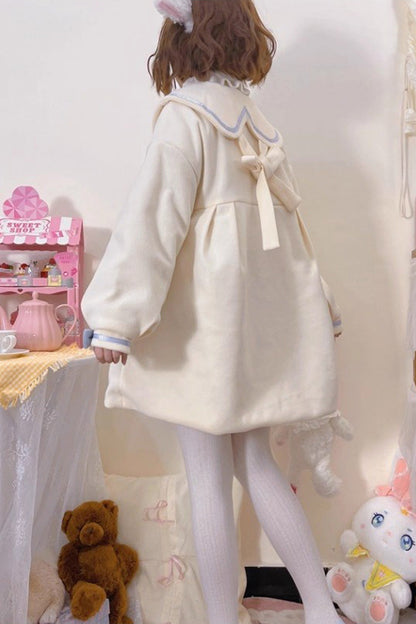Sweet Lolita Coat with Doll Collar, Long Sleeves & Bowknot Detail, Cream