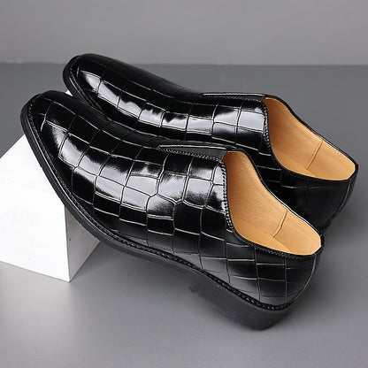 Slip-On Pattern Burgundy Men's Crocodile Shoes –