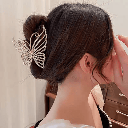 Pince à cheveux en forme de papillon avec perles en cristal géométriques