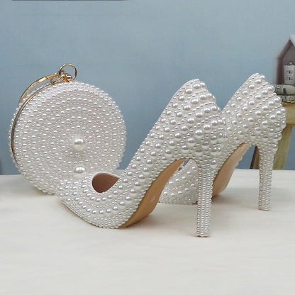 Pearl-Embellished Pearl Stiletto Round Set and Heels White Purse