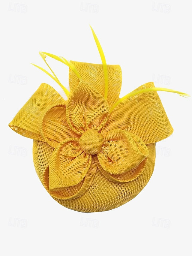 and Feather with Hat Fascinator Bow Accents Women's Green