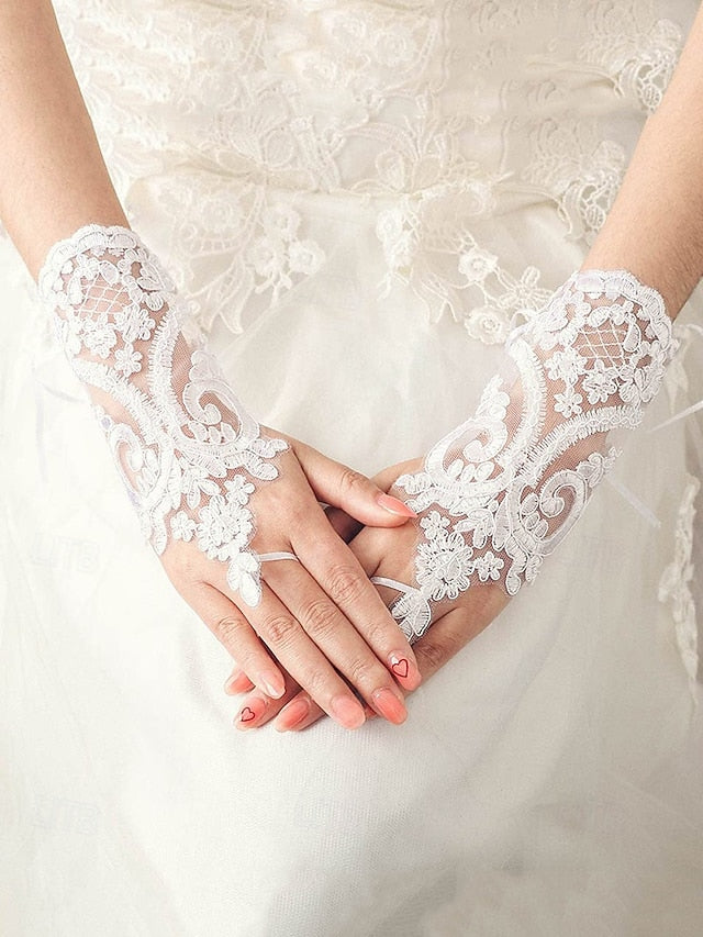 Bridal – Fingerless Vintage Lace Elegant Gloves Wedding White