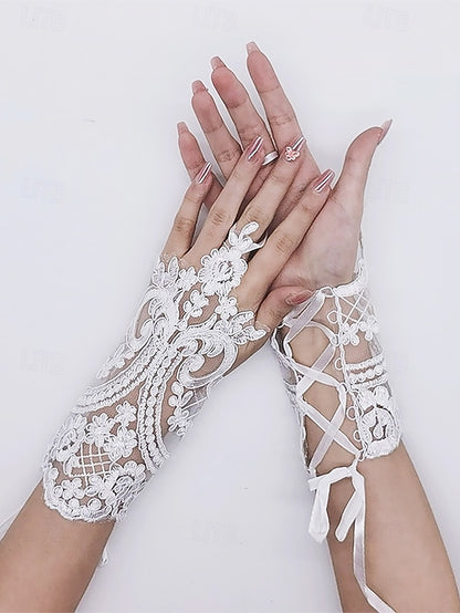 Bridal – Fingerless Vintage Lace Elegant Gloves Wedding White