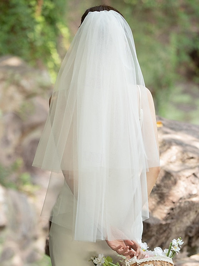 Soft Tulle Classic – Bridal with Elegant Veil Two-Layer