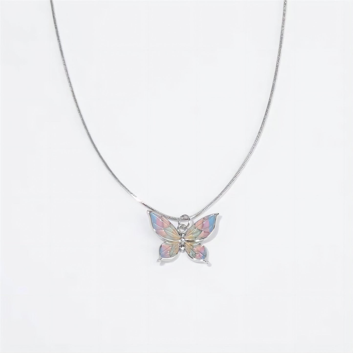 Collier Papillon en émail