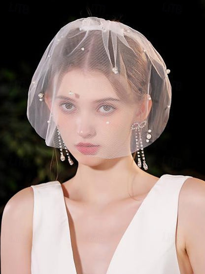 Short with Pearl – Veil and Embellishments Bridal Crystal