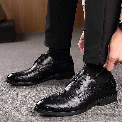 Black Pattern Crocodile Classic Shoes Men's