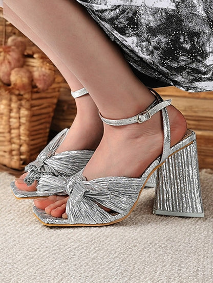 Detail Heel Sandals Gold Knot Rose Textured with Block and