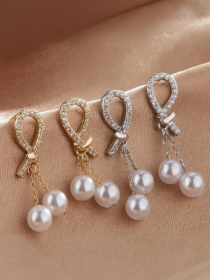 imitation rhinestone Women's teardrop pearl with earrings