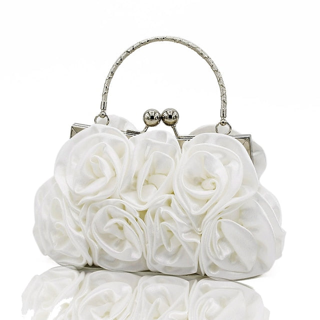 Floral Vintage Evening Red – Elegant Rose Clutch Bag Design