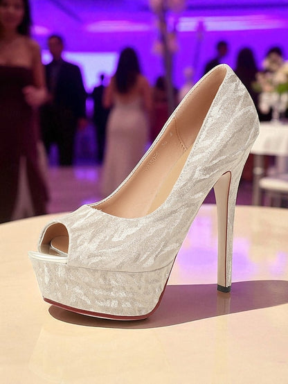 Subtle Women's Silver Heels with Platform Peep-Toe Pattern