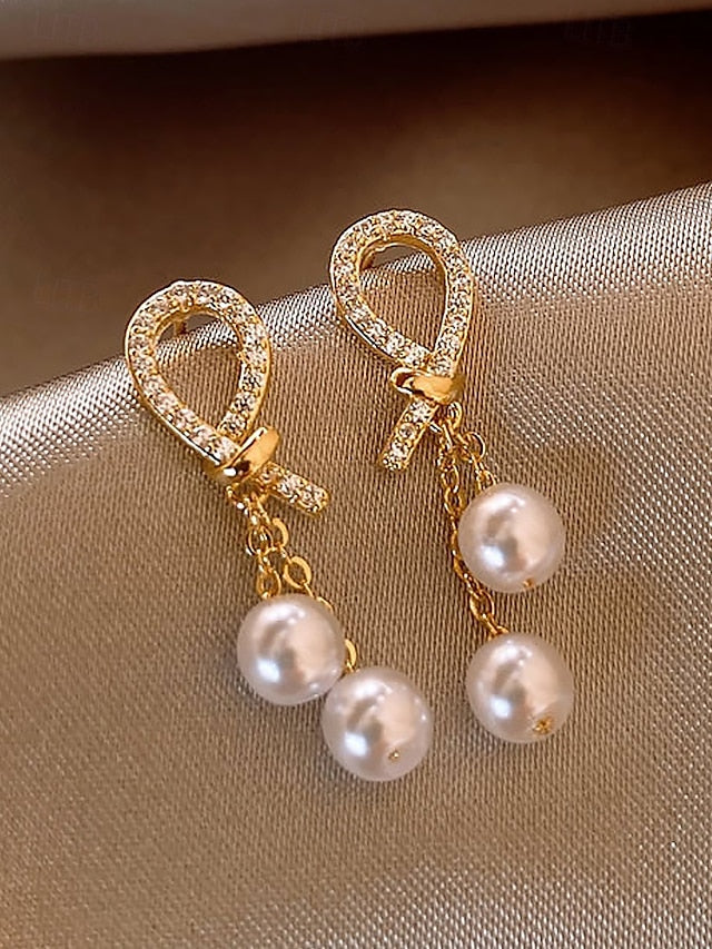 imitation rhinestone Women's teardrop pearl with earrings